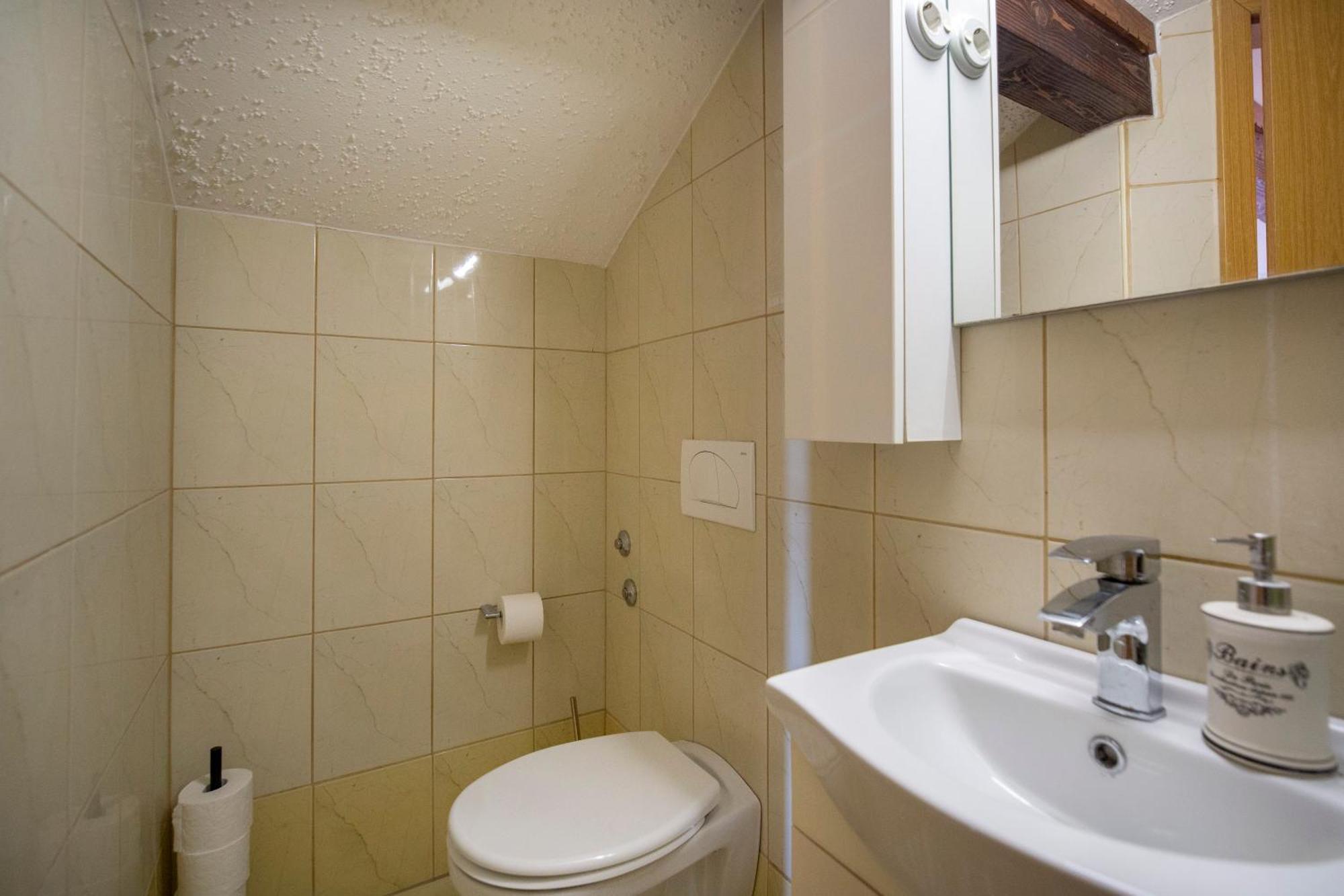 Apartman Viki Stinjan Pula Dış mekan fotoğraf