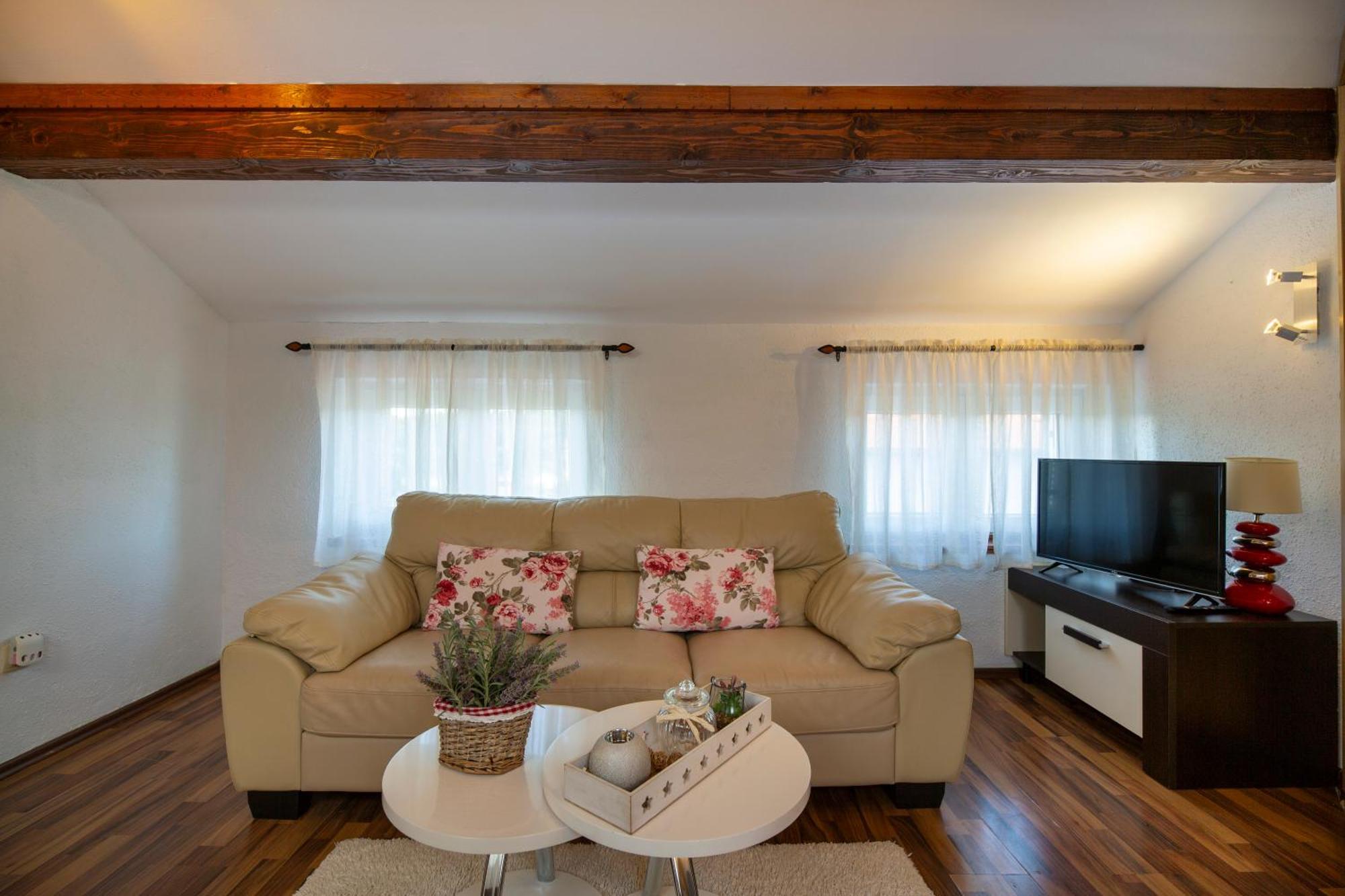 Apartman Viki Stinjan Pula Dış mekan fotoğraf