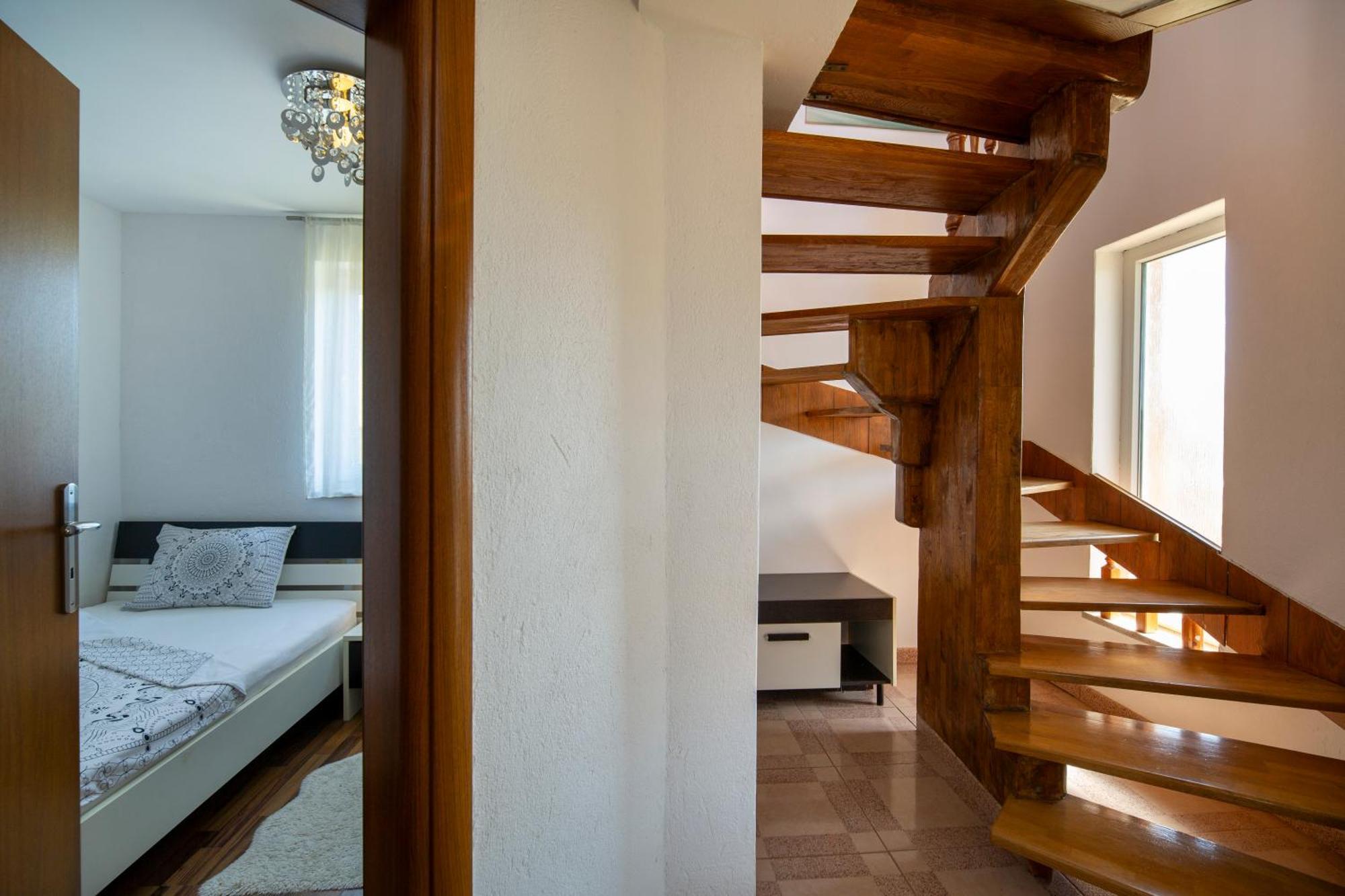 Apartman Viki Stinjan Pula Dış mekan fotoğraf