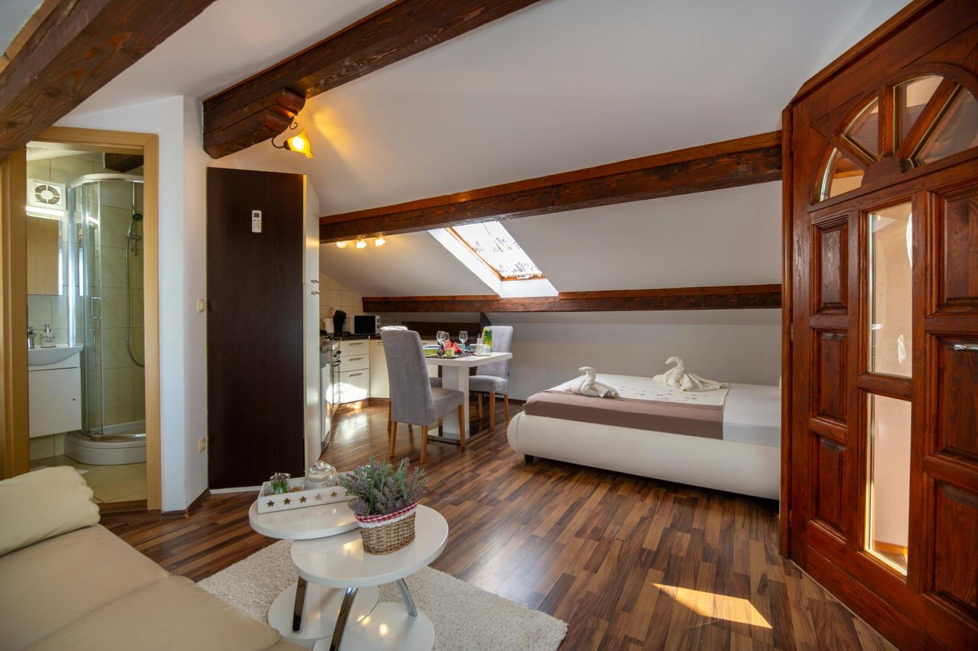 Apartman Viki Stinjan Pula Dış mekan fotoğraf