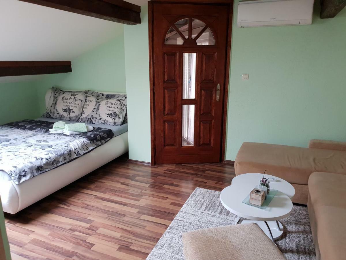 Apartman Viki Stinjan Pula Dış mekan fotoğraf
